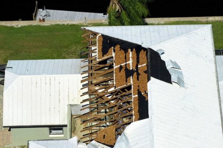 How much Wind Damage to Replace Roof